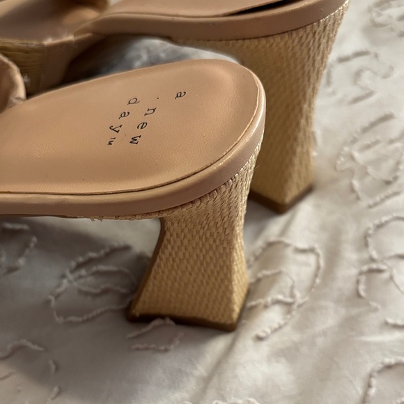 A New Day Women's Tan Braided Heeled Sandals - Picture 4 of 6